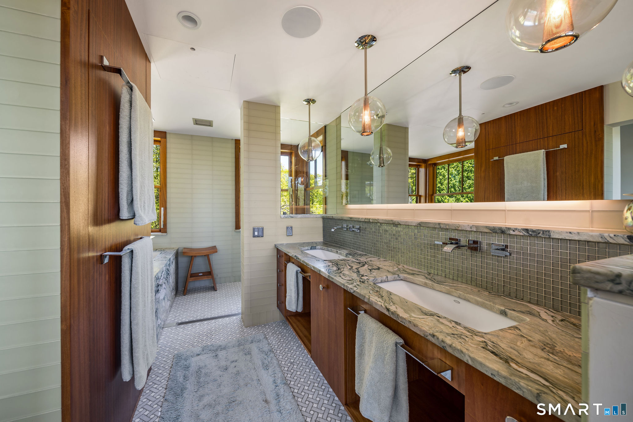 89 River Road East Haddam CT 06423