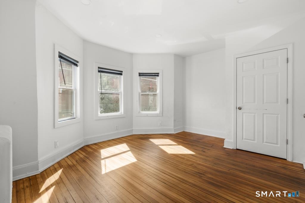 1735 Central Avenue Bridgeport CT 06610