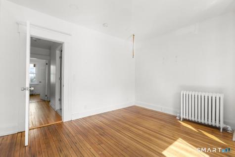 1735 Central Avenue Bridgeport CT 06610