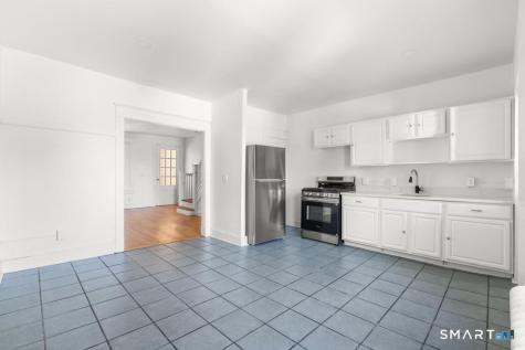 1735 Central Avenue Bridgeport CT 06610