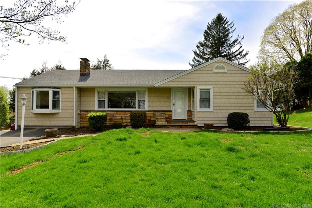 4 Alexander D Avenue Danbury CT 06810
