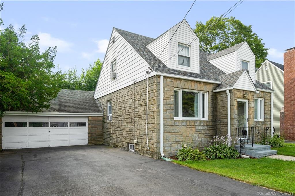 23 Lenox Street East Haven CT 06512