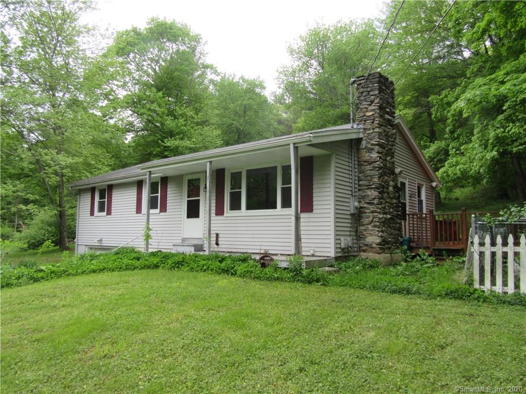 1207 Route 171 Woodstock CT 06281
