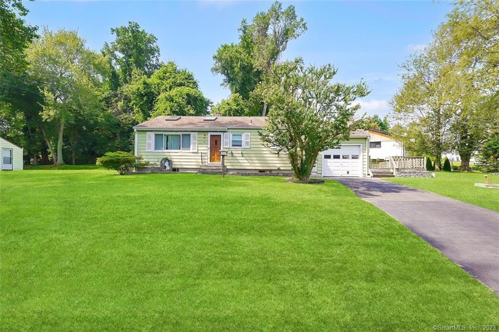 34 Entrance Road Milford CT 06460