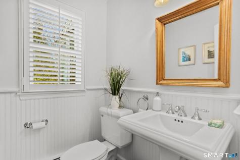 2 Red Rose Circle Darien CT 06820