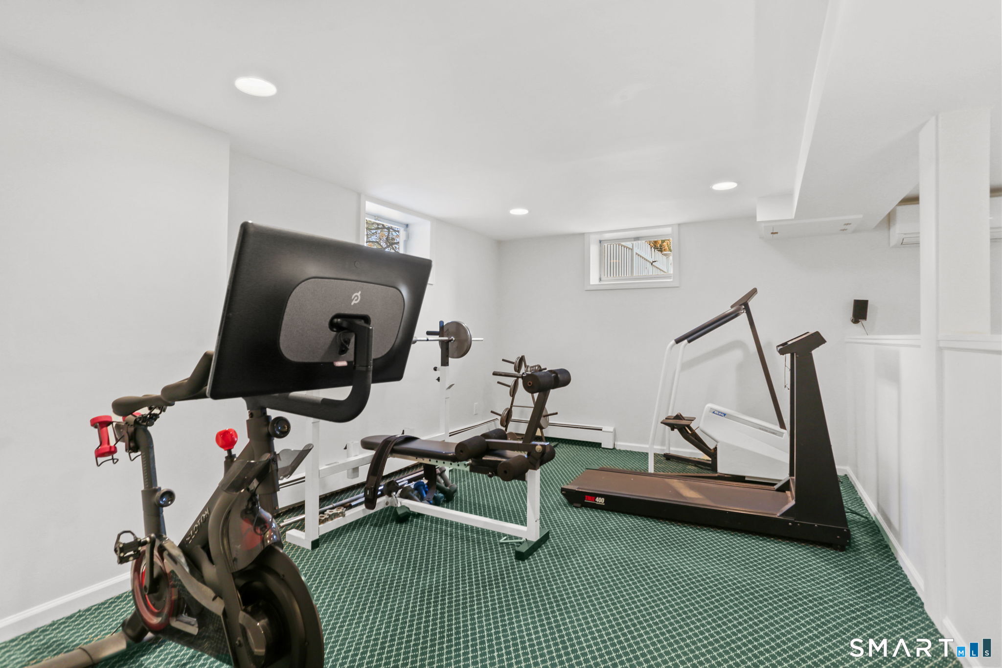 2 Red Rose Circle Darien CT 06820