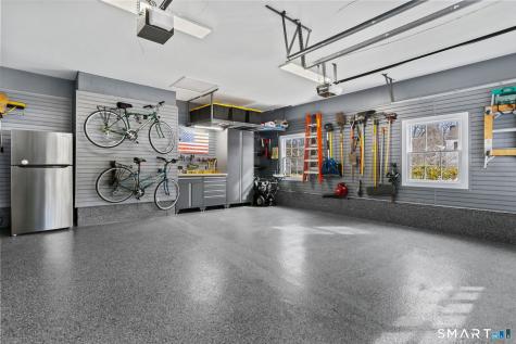 2 Red Rose Circle Darien CT 06820