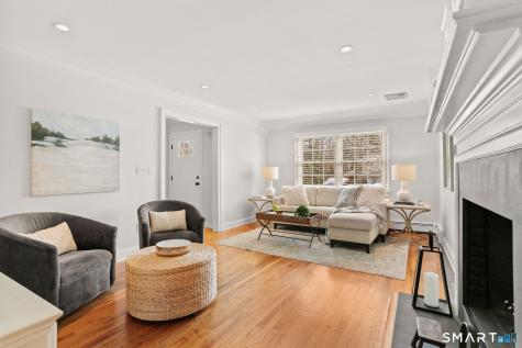 2 Red Rose Circle Darien CT 06820