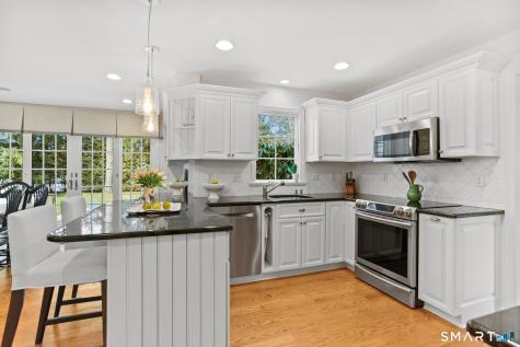 2 Red Rose Circle Darien CT 06820