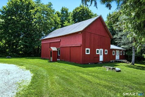 18 East Street Bethlehem CT 06751