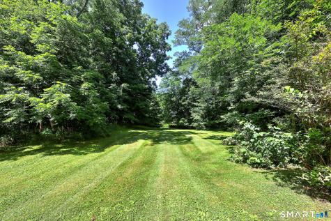 18 East Street Bethlehem CT 06751