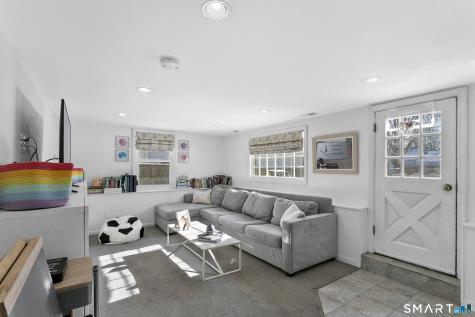 75 Spinning Wheel Road Fairfield CT 06824