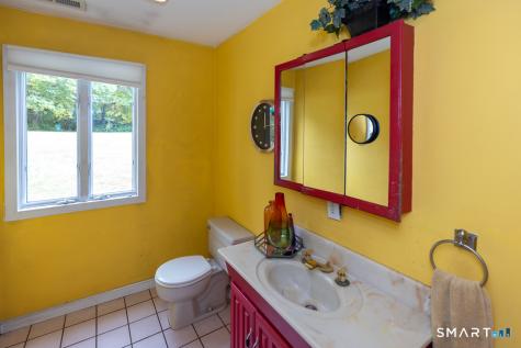 21 First Avenue Haddam CT 06441