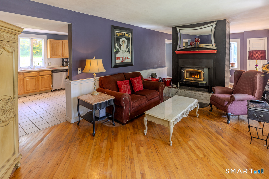 21 First Avenue Haddam CT 06441