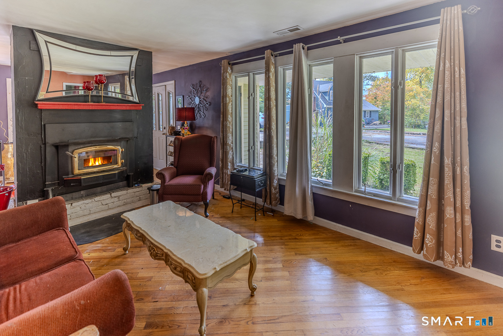 21 First Avenue Haddam CT 06441