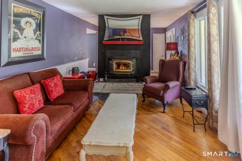 21 First Avenue Haddam CT 06441