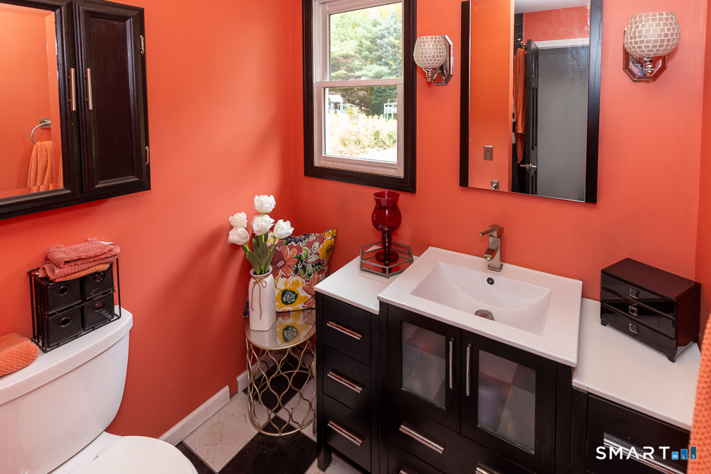 21 First Avenue Haddam CT 06441