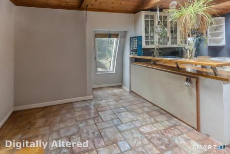 21 First Avenue Haddam CT 06441