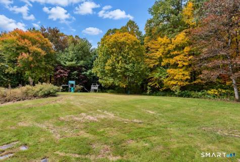 21 First Avenue Haddam CT 06441