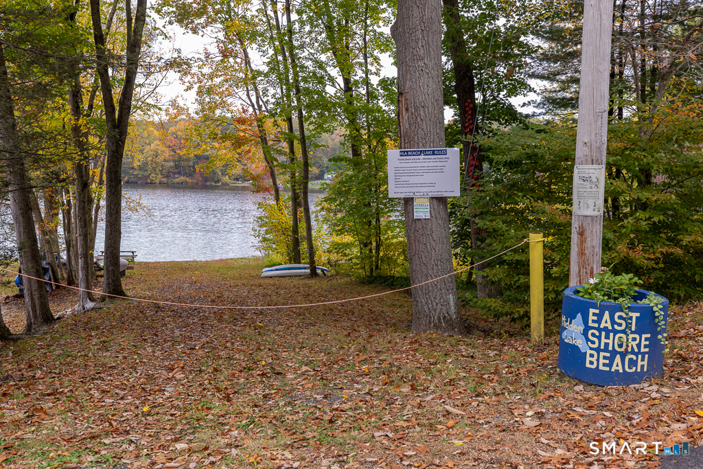 21 First Avenue Haddam CT 06441