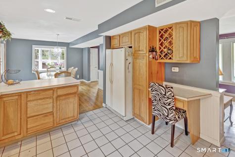 21 First Avenue Haddam CT 06441