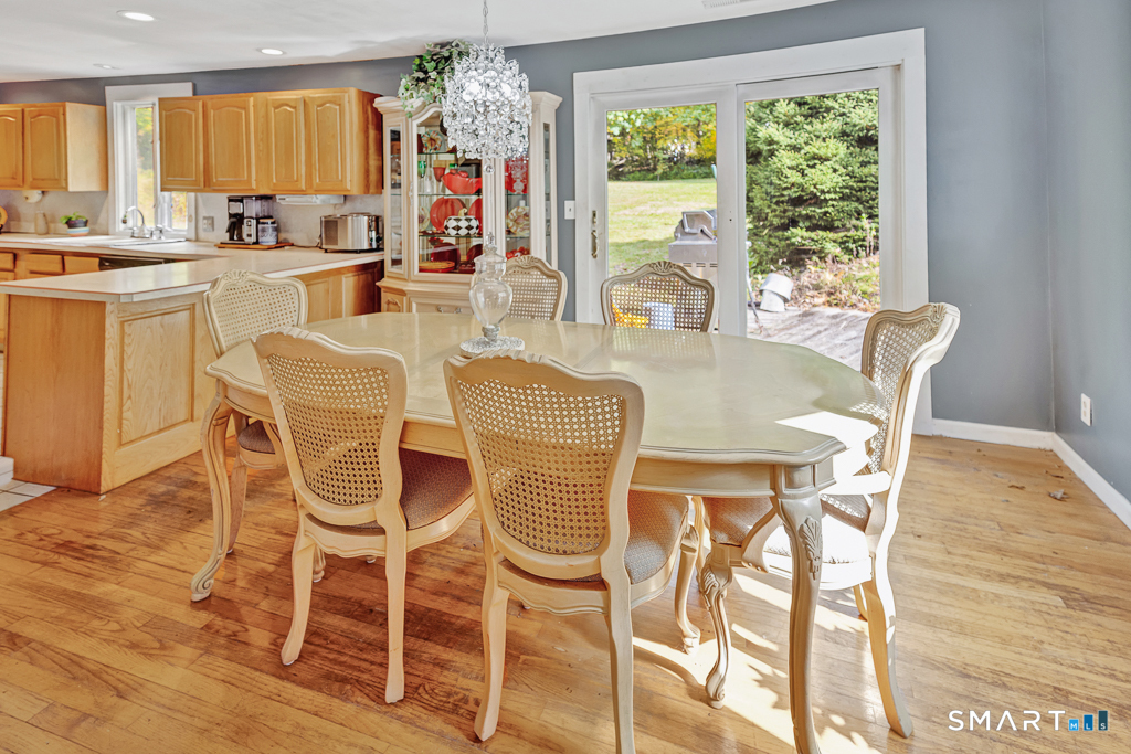 21 First Avenue Haddam CT 06441