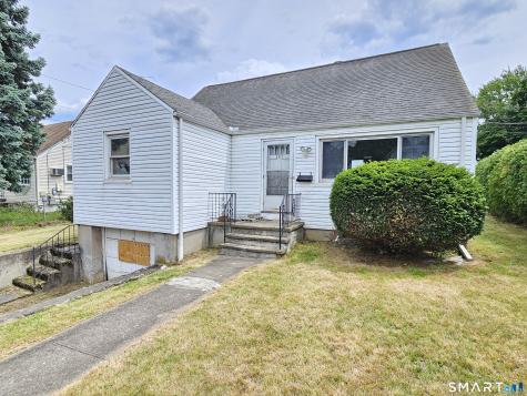221 Truman Street Bridgeport CT 06606
