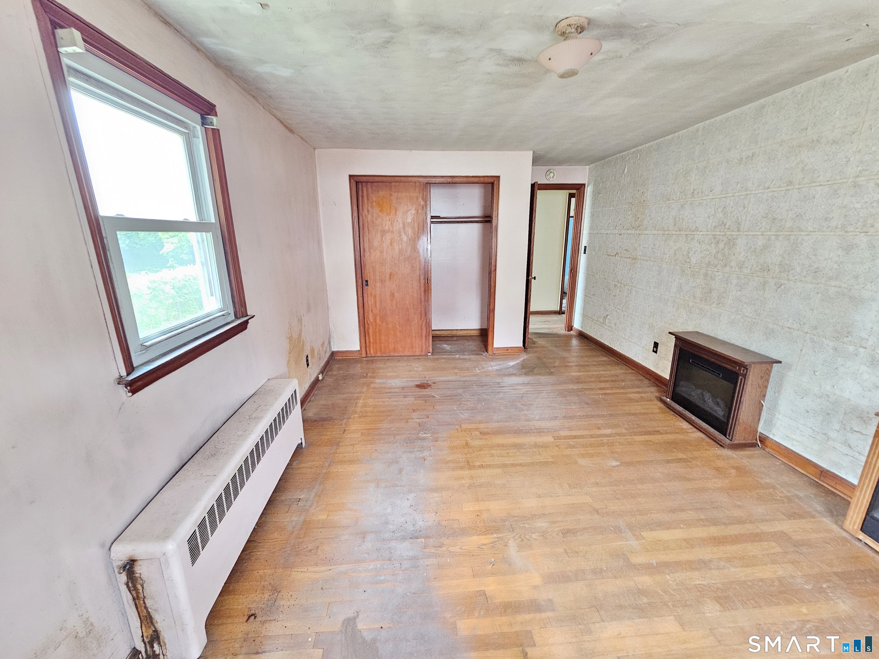 221 Truman Street Bridgeport CT 06606