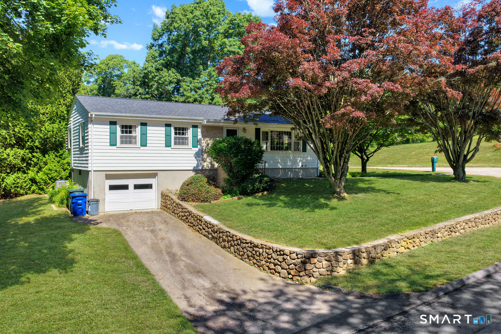 51 Lathrop Avenue Stonington CT 06379