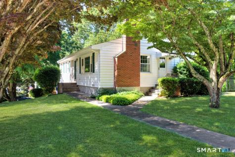 51 Lathrop Avenue Stonington CT 06379