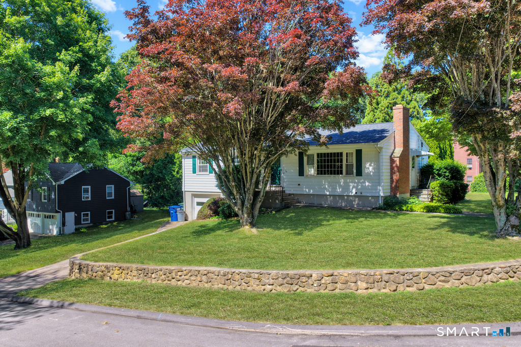 51 Lathrop Avenue Stonington CT 06379