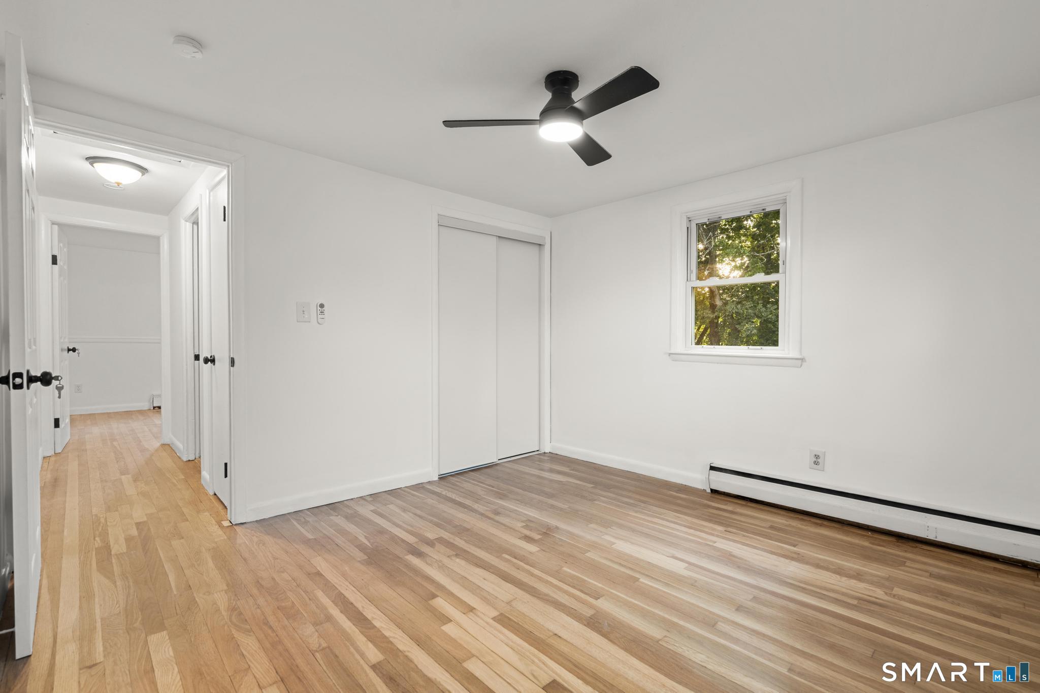 18 Gilbert Lane Branford CT 06405
