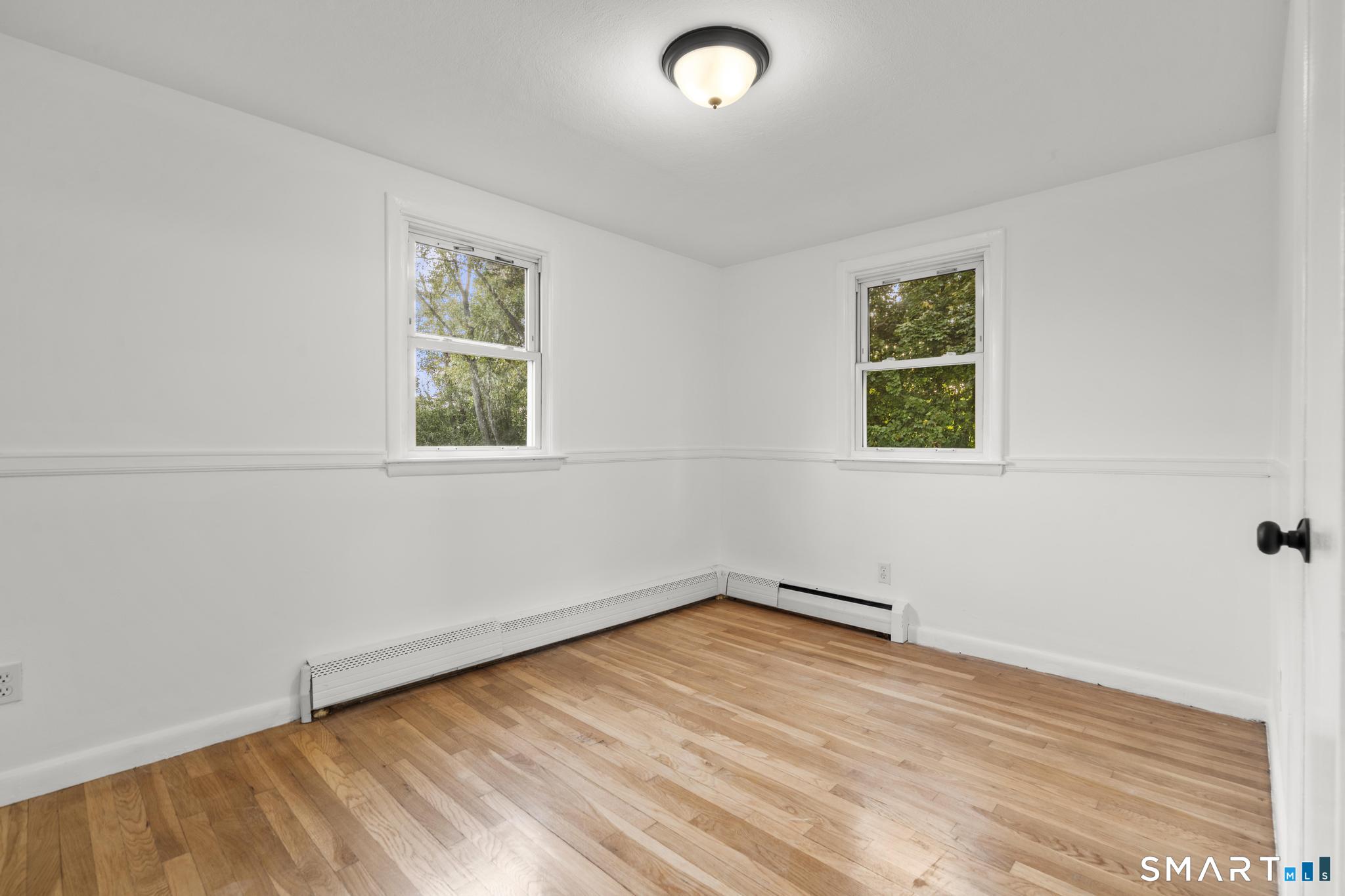 18 Gilbert Lane Branford CT 06405