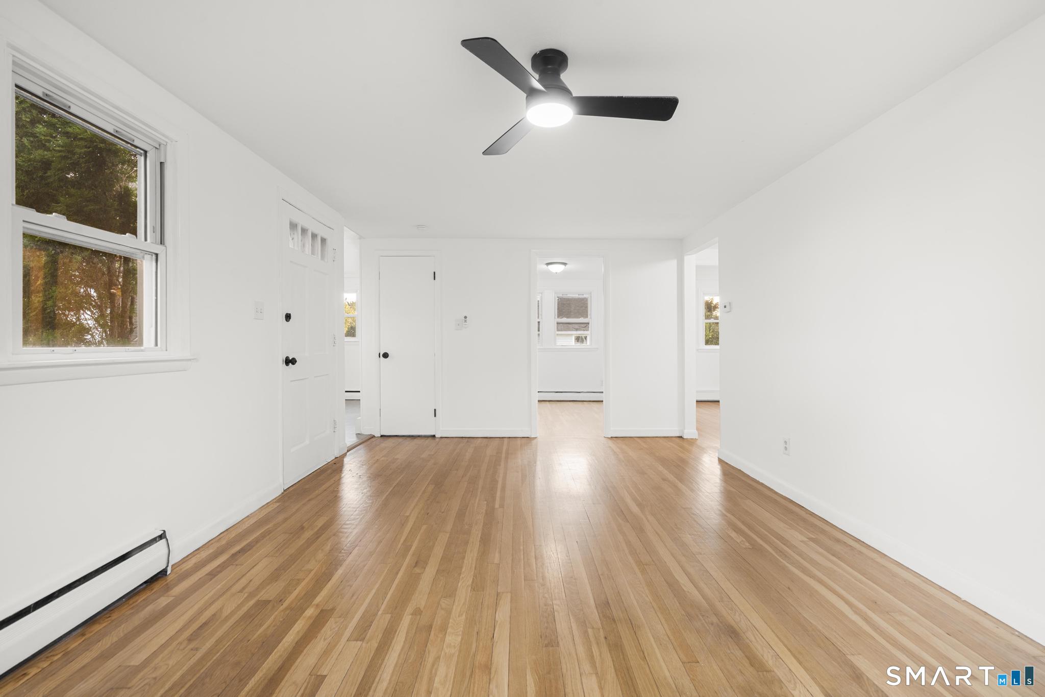 18 Gilbert Lane Branford CT 06405