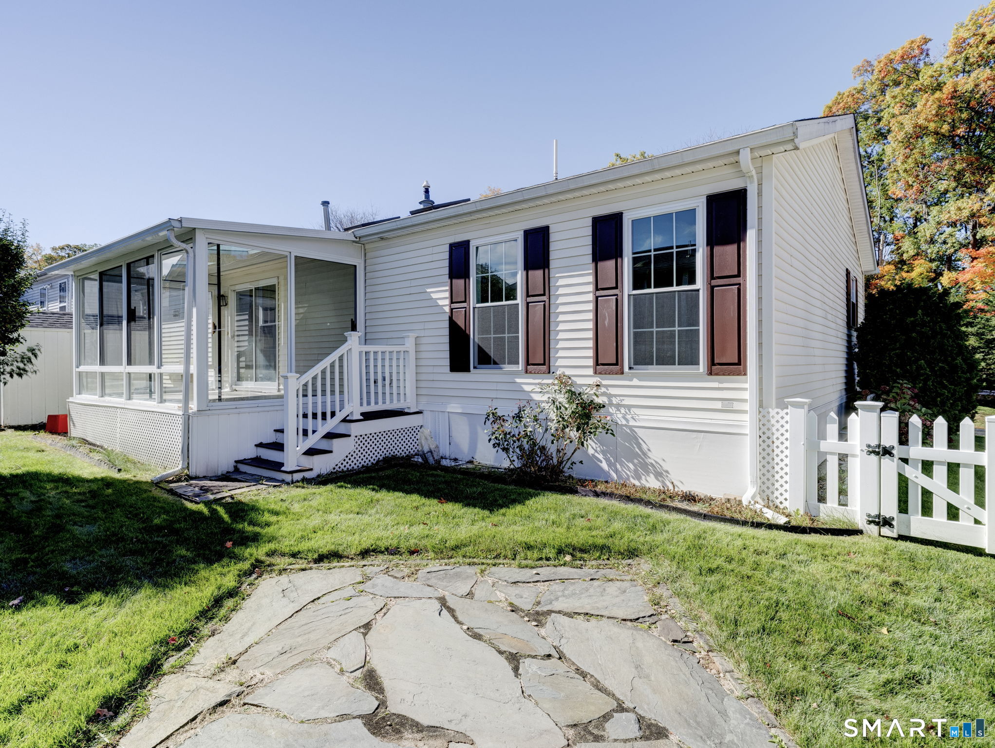 17 Bayberry Lane East Windsor CT 06088