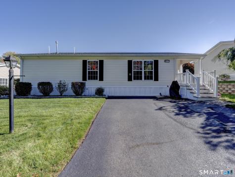 17 Bayberry Lane East Windsor CT 06088