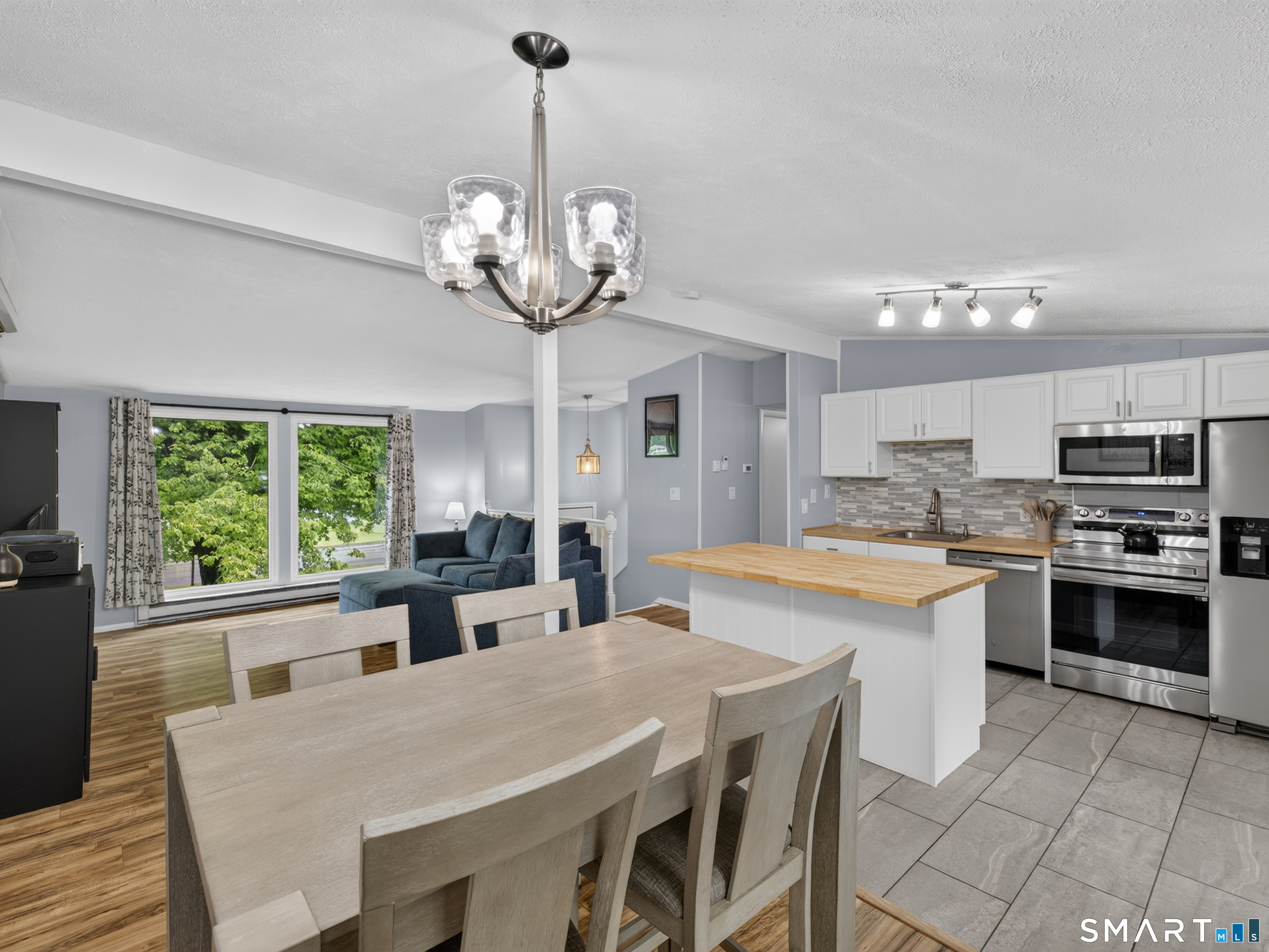 6 Pennywise Lane Ledyard CT 06339