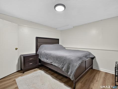 6 Pennywise Lane Ledyard CT 06339
