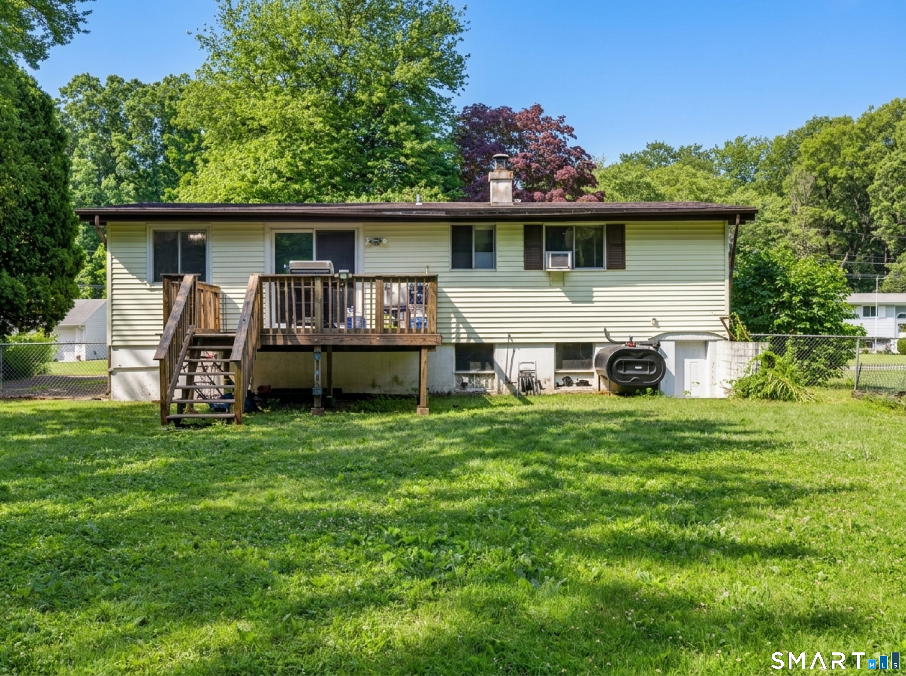 6 Pennywise Lane Ledyard CT 06339