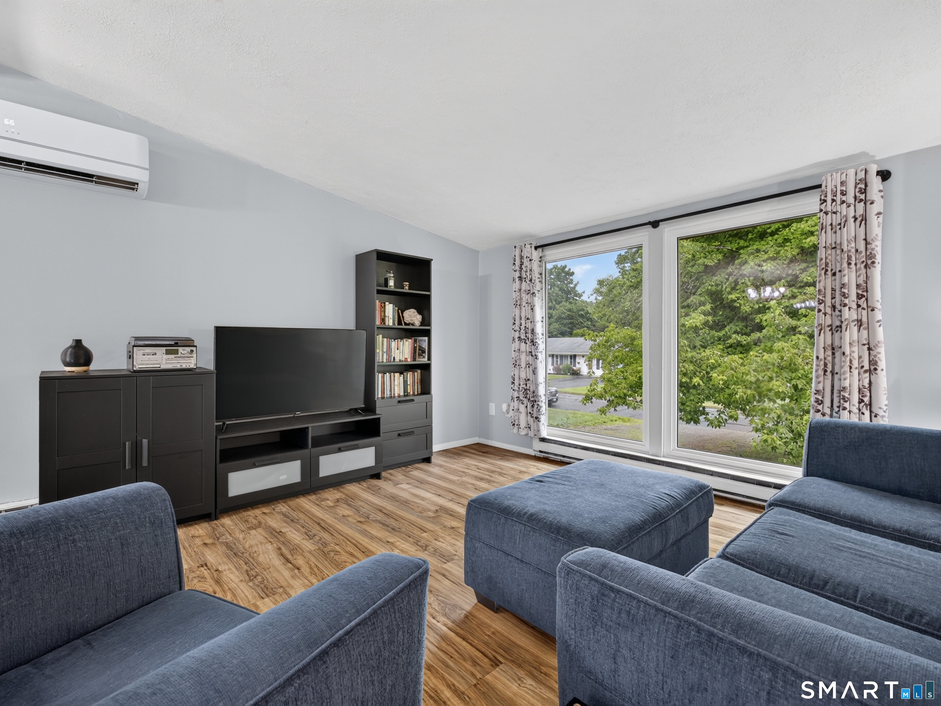 6 Pennywise Lane Ledyard CT 06339