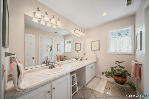 434 South Street Litchfield CT 06759