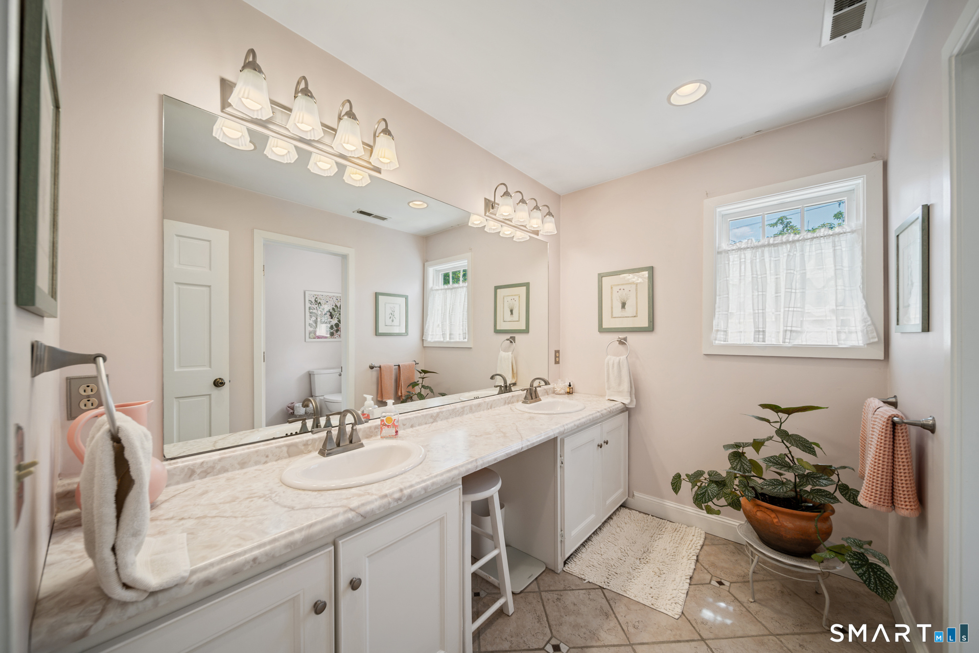434 South Street Litchfield CT 06759