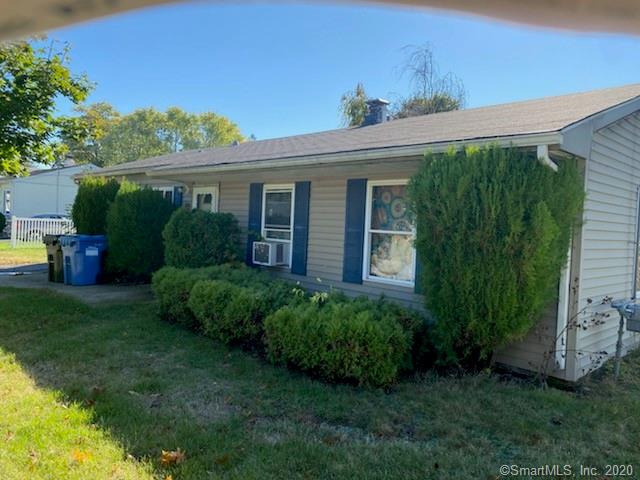 22 Manwaring Road Norwich CT 06360