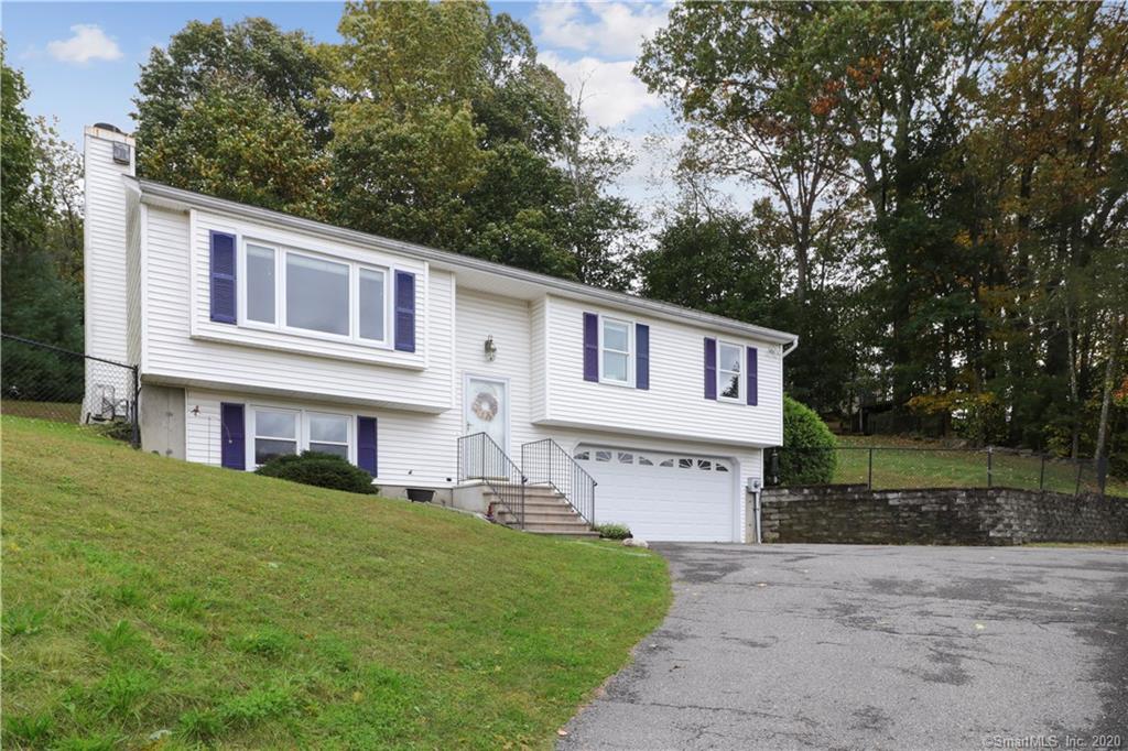 17 Heather Court New Milford CT 06776