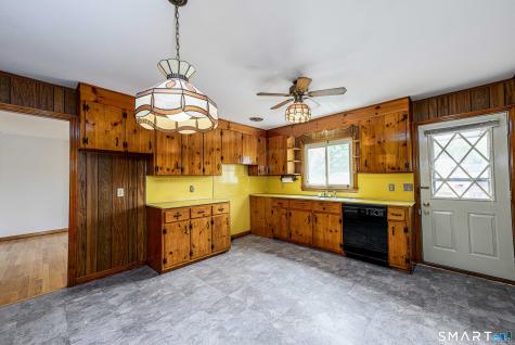 106 Bryden Terrace Hamden CT 06517