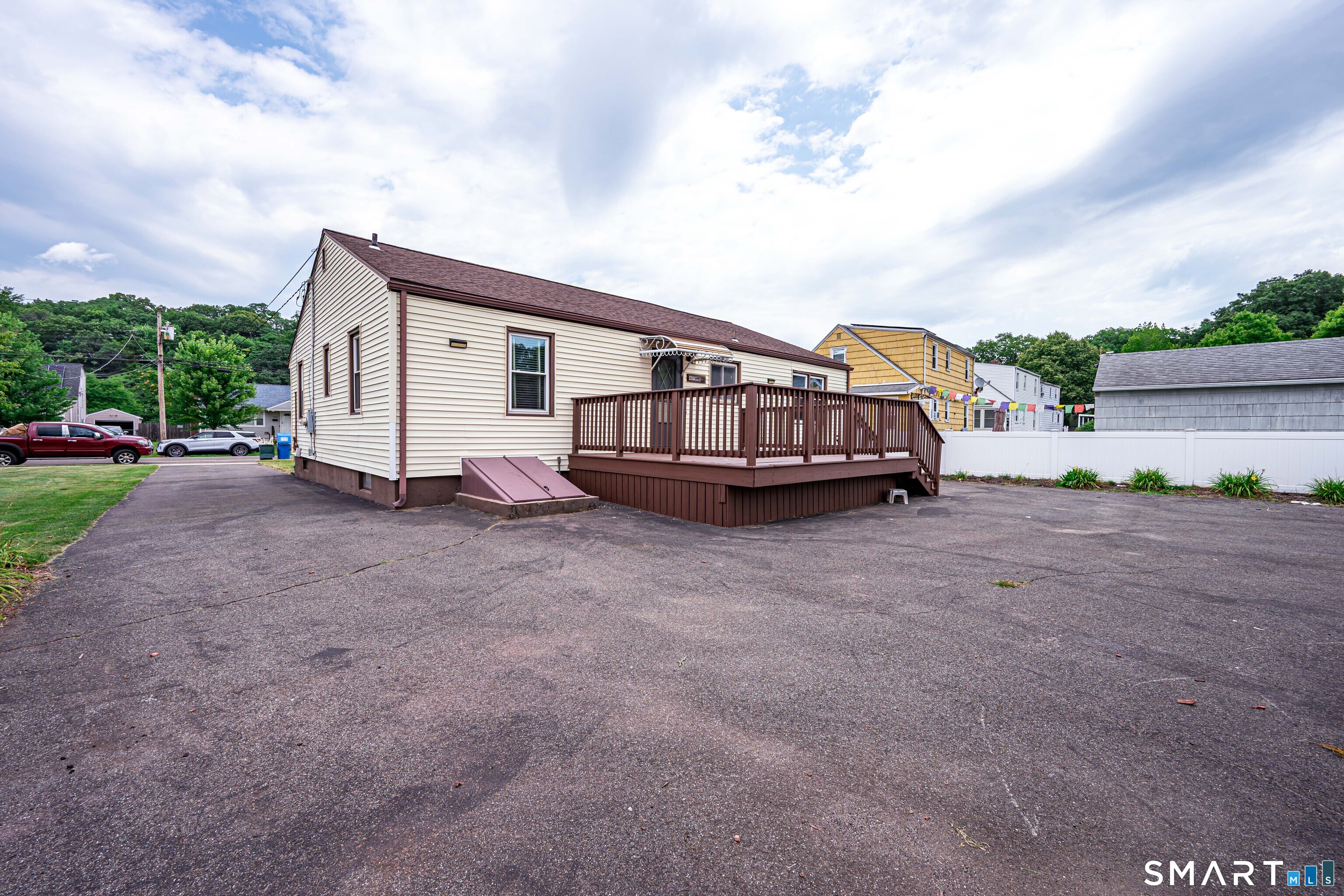 106 Bryden Terrace Hamden CT 06517