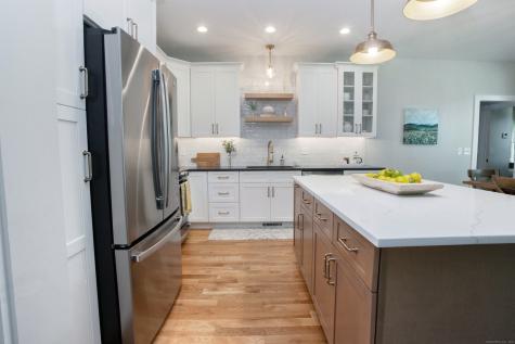 49 Applegate Lane Canton CT 06019