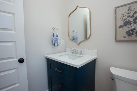 49 Applegate Lane Canton CT 06019