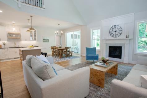 49 Applegate Lane Canton CT 06019