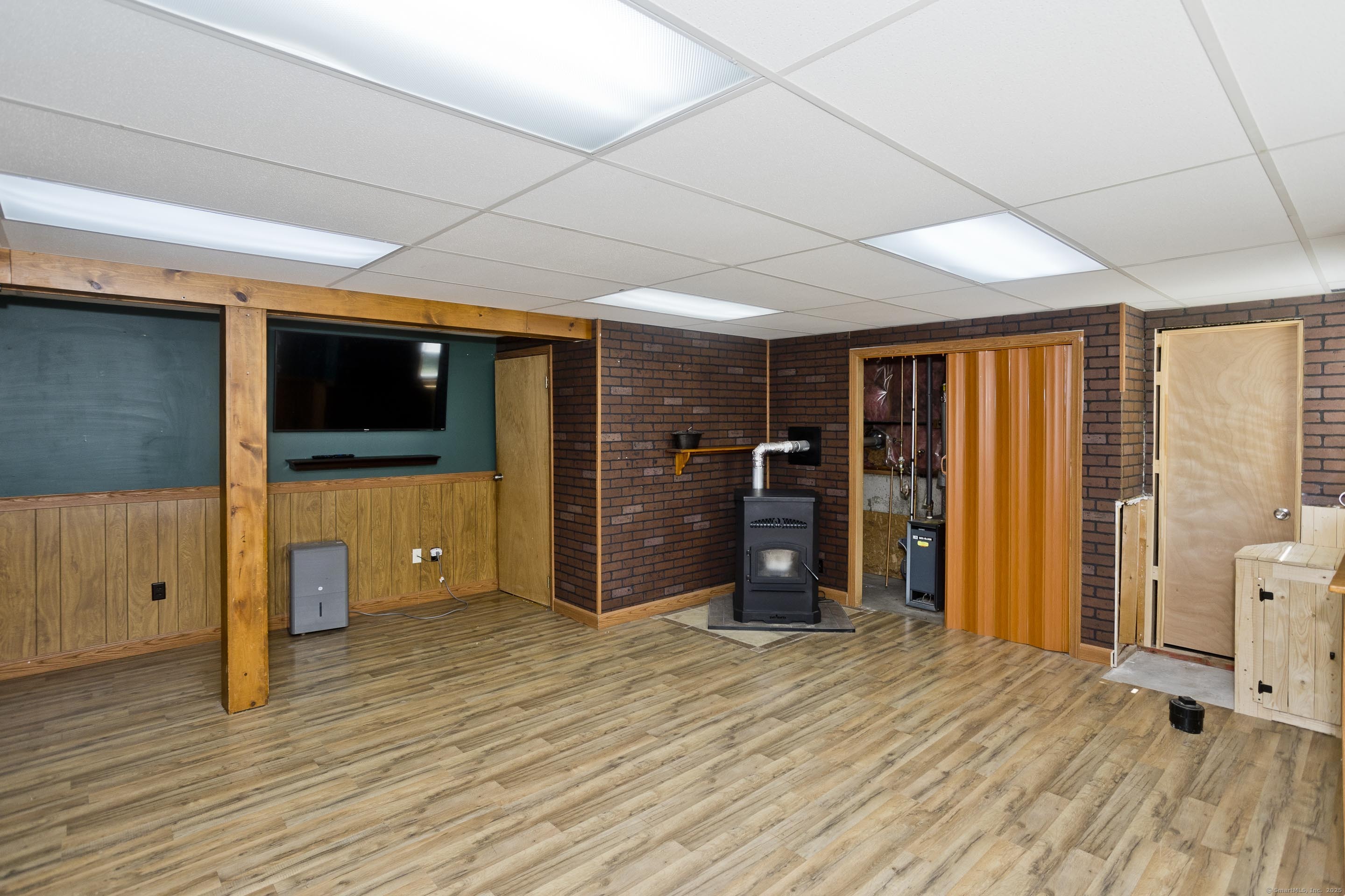 5 Michael Drive Enfield CT 06082